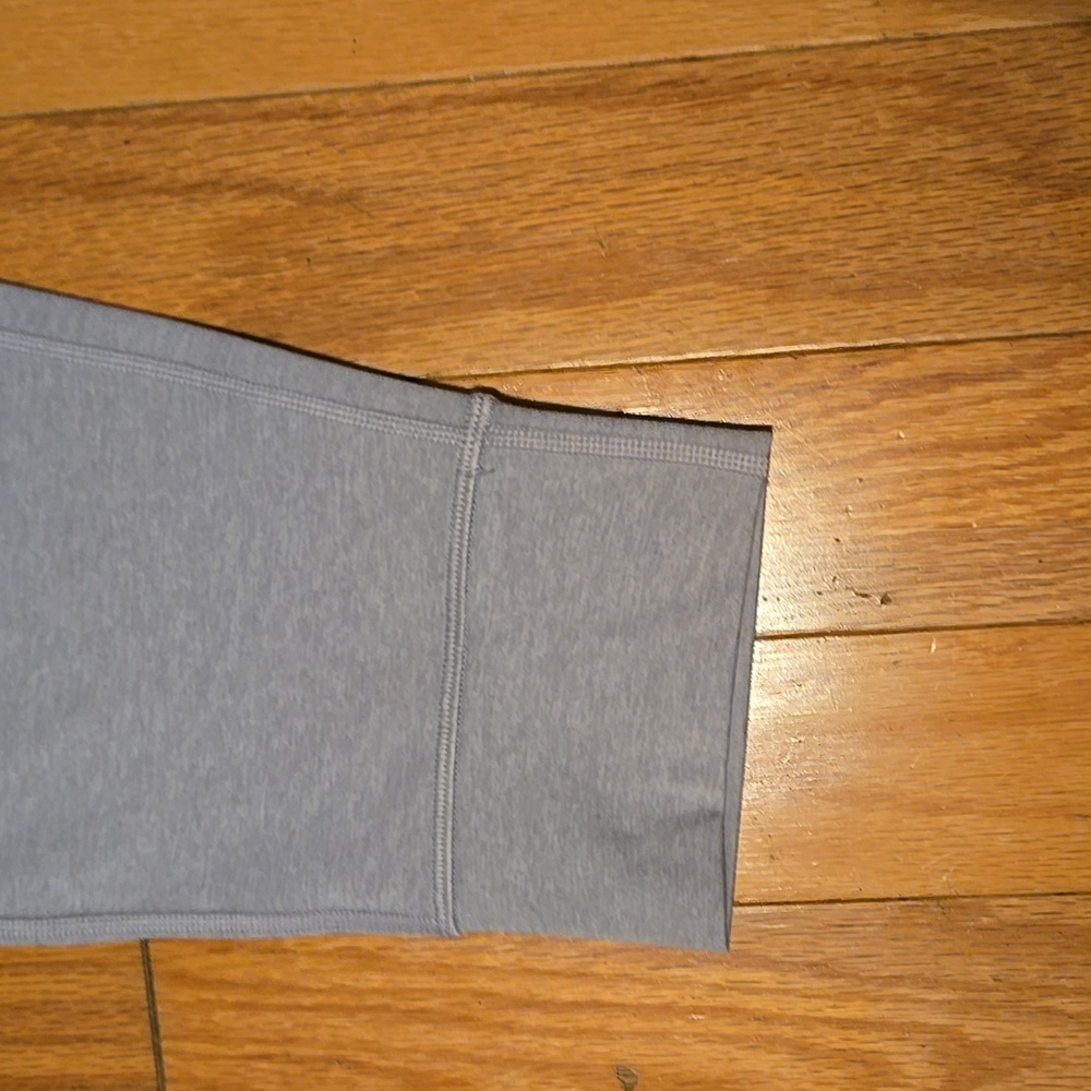 NWT, Men's XL Vuori "SUNDAY PERFORMANCE JOGGER" in Platinum Heather W/28" Inseam - Picture 2 of 15